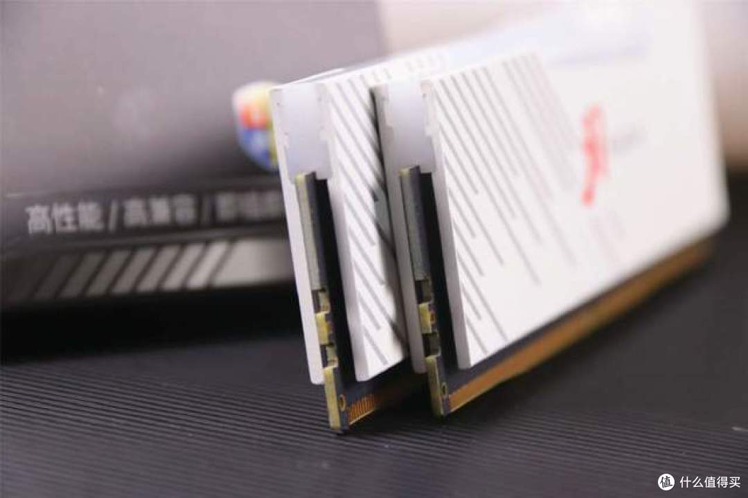 intel XMP3.0认证!金百达刃系列内存装机:海力士A-Die颗粒给力
