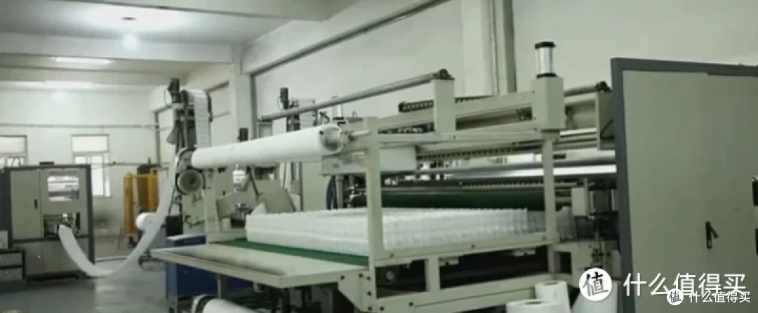 排列整齐形成弹簧网