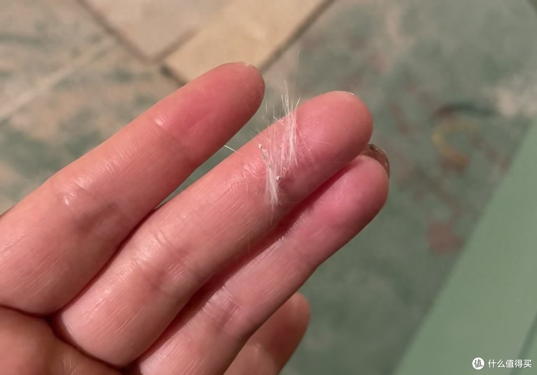 这种玻璃纤维会伤害身体!很多家庭却还在用,快看你家中枪没?