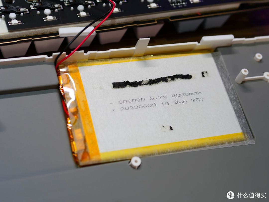 京东自营也有卷王机械键盘，游戏更爽的玄派PD98 超银版拆解评测。