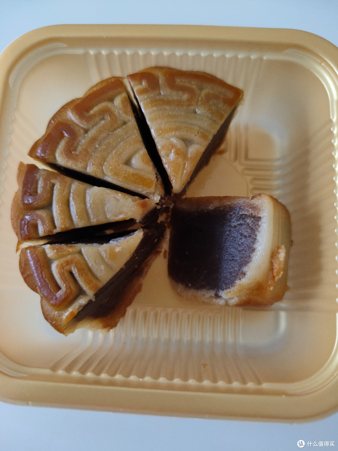 中秋送礼,当然要送月饼啦。