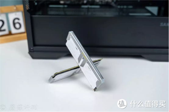 硬核装机:7600配华擎B650 Pro RS主板,XW360-P水冷+坦克5体验评测