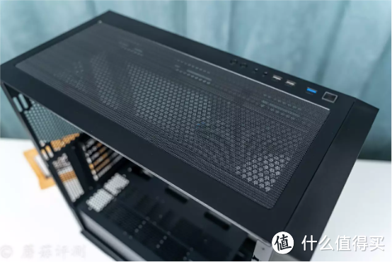 硬核装机:7600配华擎B650 Pro RS主板,XW360-P水冷+坦克5体验评测