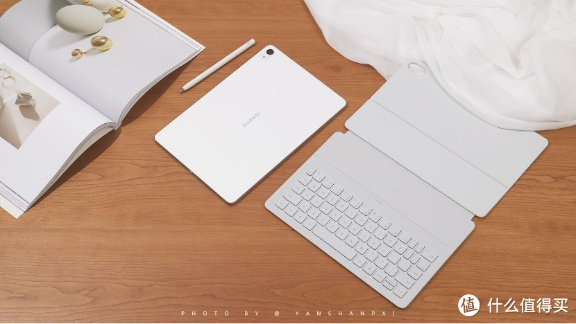 华为推出全新MatePad Air 柔光版 纸感柔光屏加持的高刷全能平板