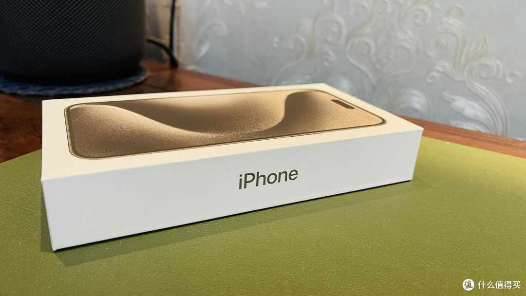 iPhone 15 pro max开箱简单上手，看似没变化，实际小惊喜不少