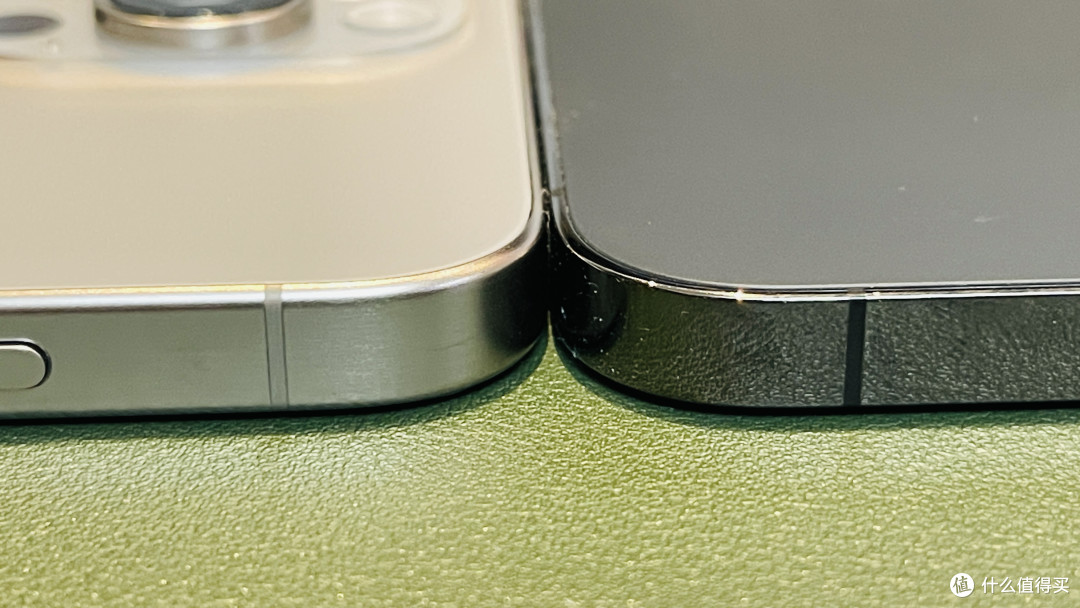 iPhone 15 pro max开箱简单上手，看似没变化，实际小惊喜不少