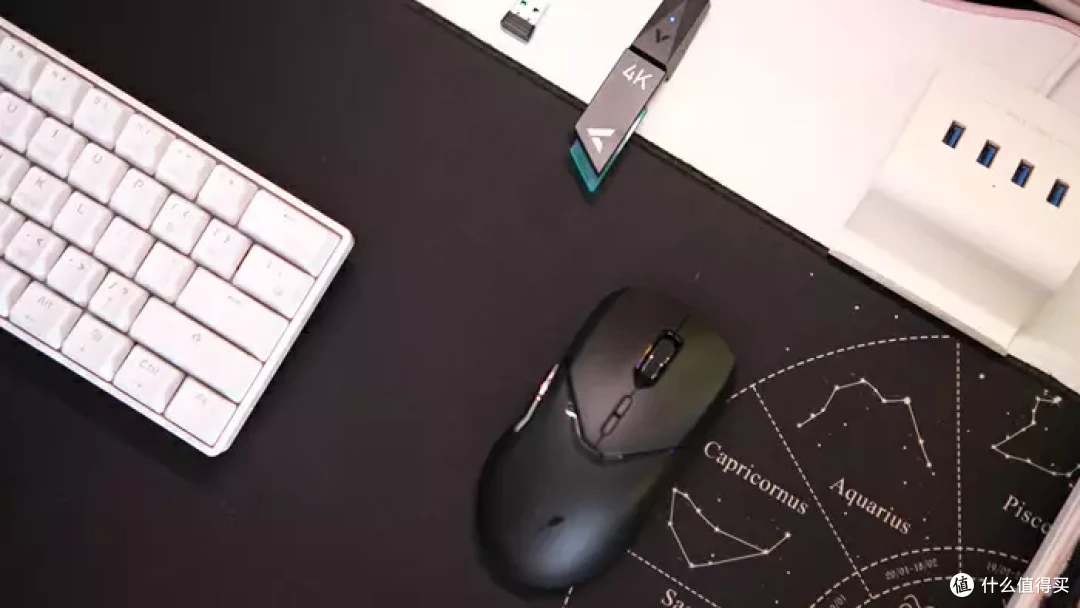 雷柏VT9Pro游戏鼠标评测：轻量双模，4K+高定版3395，操作不含蓄