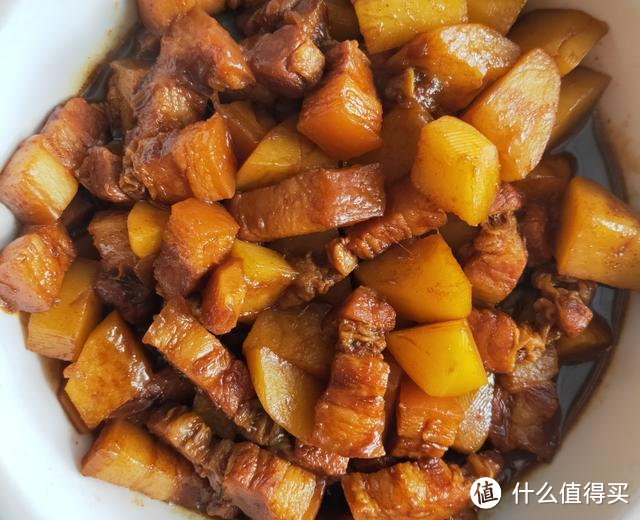 红烧肉炖土豆（丝毫不腻）