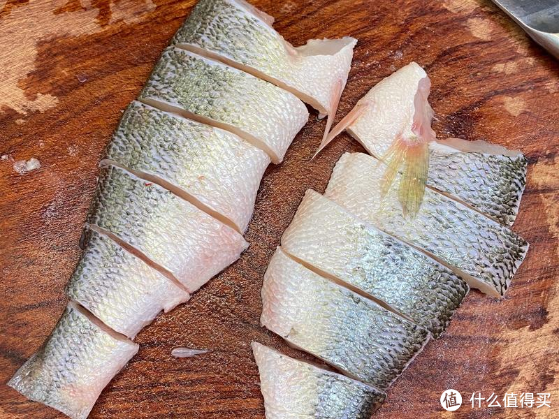 葱香焗鲈鱼