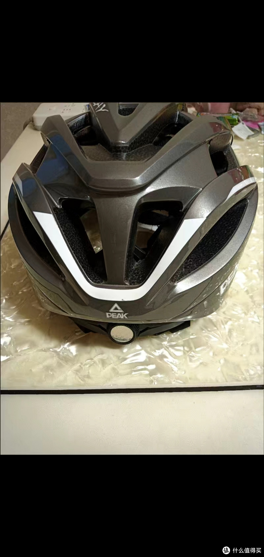 匹克自行车头盔：透气通风，一体成型，给您更好的保护