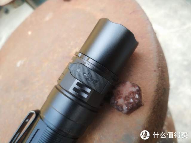 小而精悍,卓尔不凡:Fenix PD36R v2.0