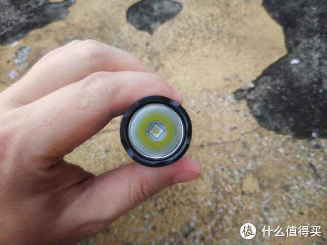 小而精悍,卓尔不凡:Fenix PD36R v2.0