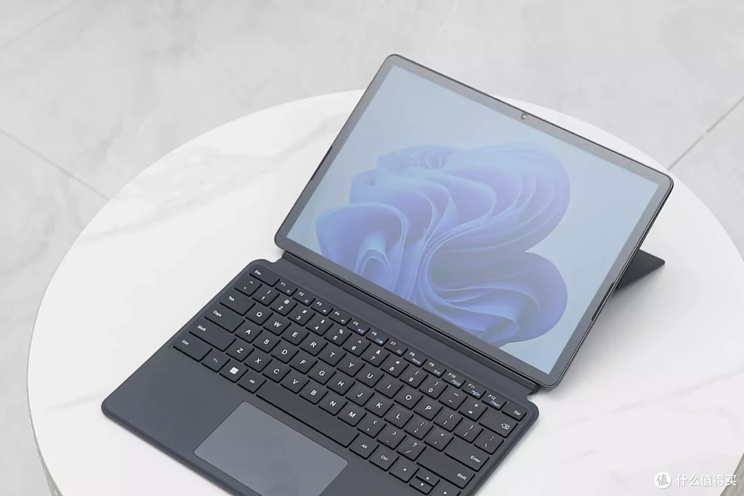 与其花七八千买surface,不如看看这款3000元的iWork GT 12随行本