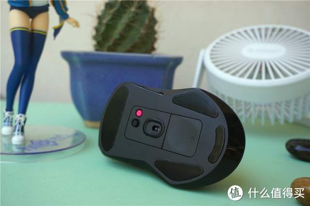 VT9PRO轻量化双模无线鼠标,克敌制胜就在一瞬间