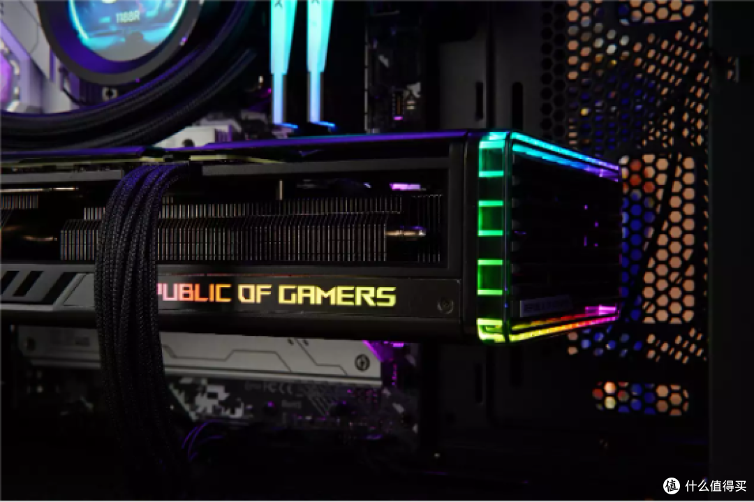 A+N表现如何?R9 7900X+RTX4070Ti+华擎B650E 钢铁传奇+先马坦克5装机展示