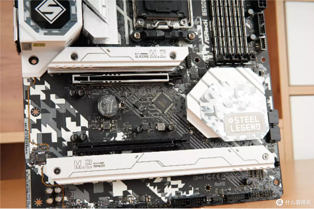 A+N表现如何?R9 7900X+RTX4070Ti+华擎B650E 钢铁传奇+先马坦克5装机展示