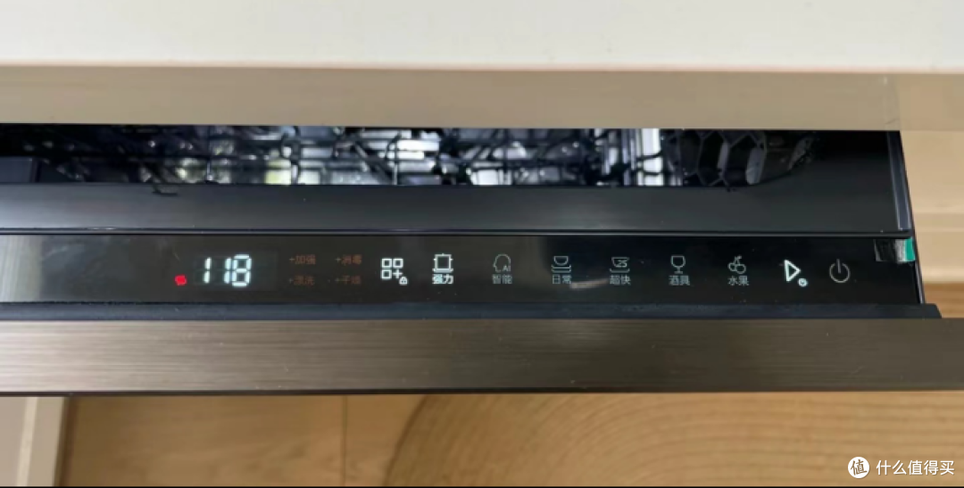 洗碗机怎么选？卡萨帝洗碗机评测