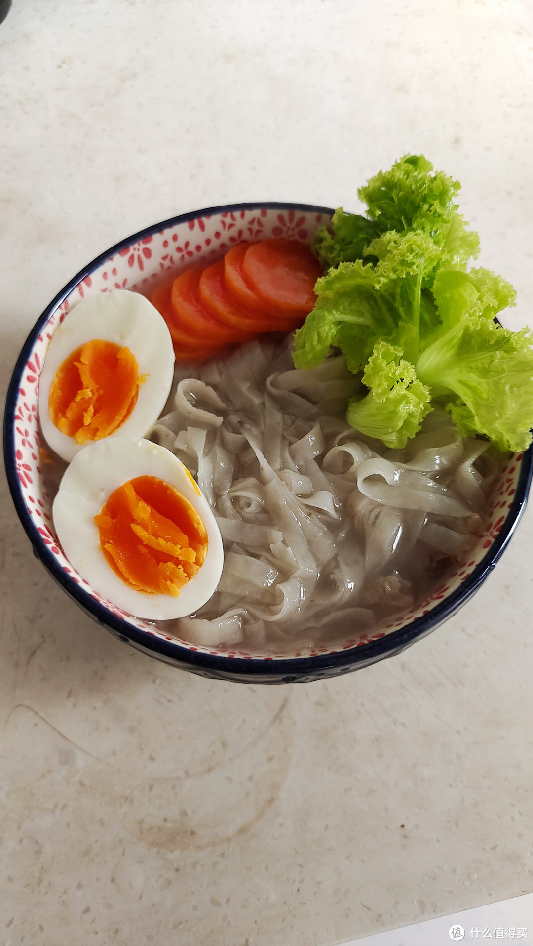 可生食鸡蛋：黄天鹅，一号蛋，一颗红心简单对比