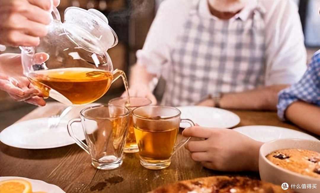 喝茶会导致尿酸升高吗?酸友们到底能不能喝茶?