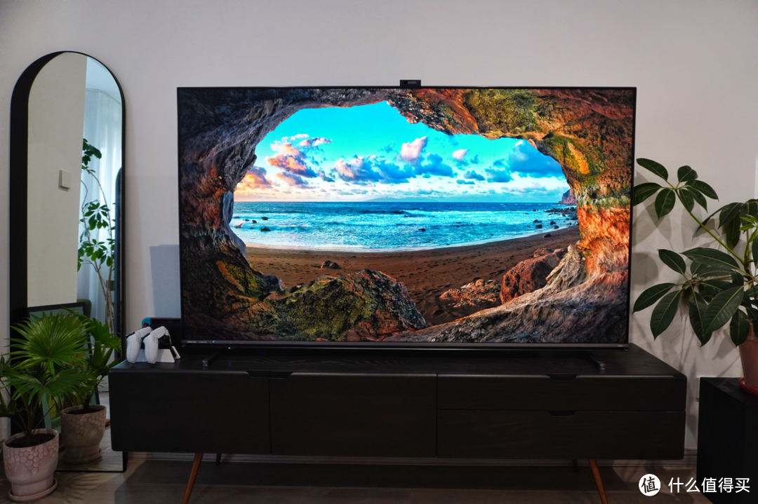 利剑出鞘，一款超能打的MiniLED电视：海信电视E7K评测体验