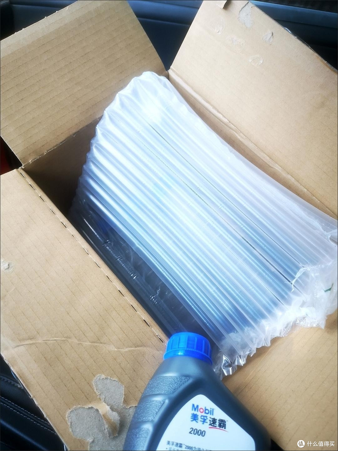 超凡润滑，美孚速霸机油为您的驾驶体验加冕！
