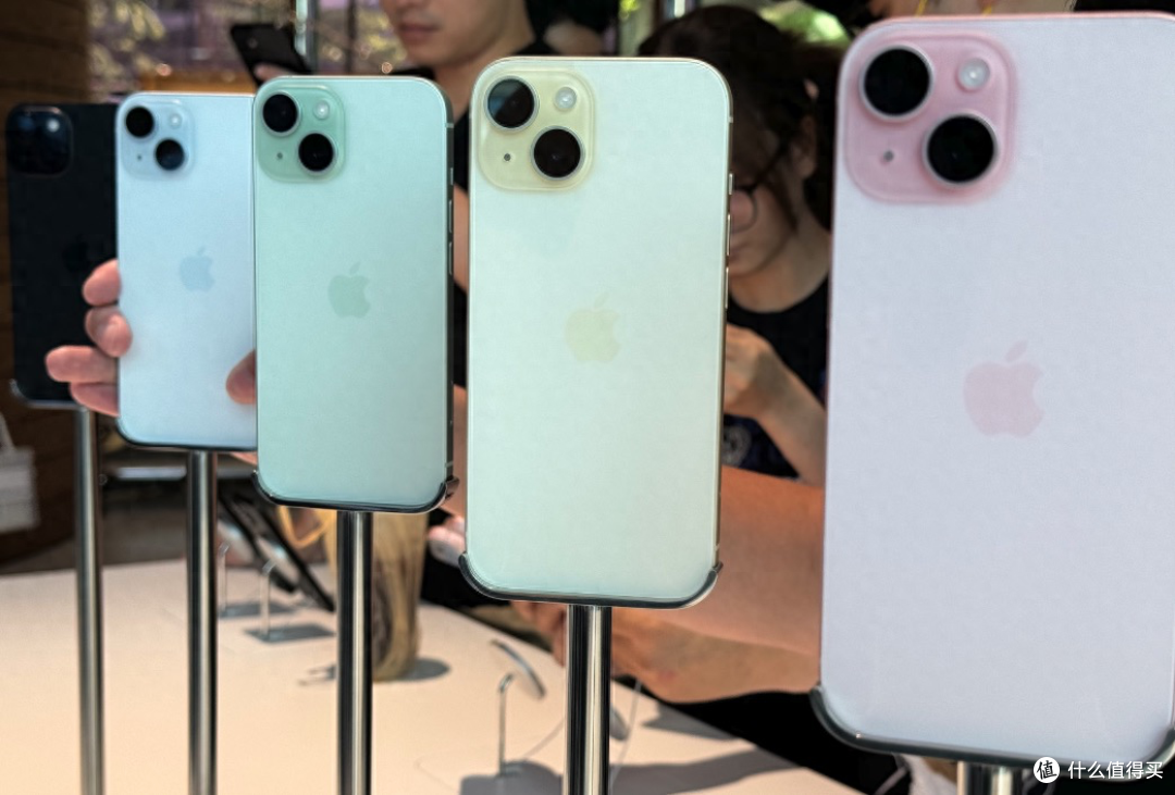 iPhone 15和iPhone 15 Pro有什么区别?怎么选择?详细配置参数对比