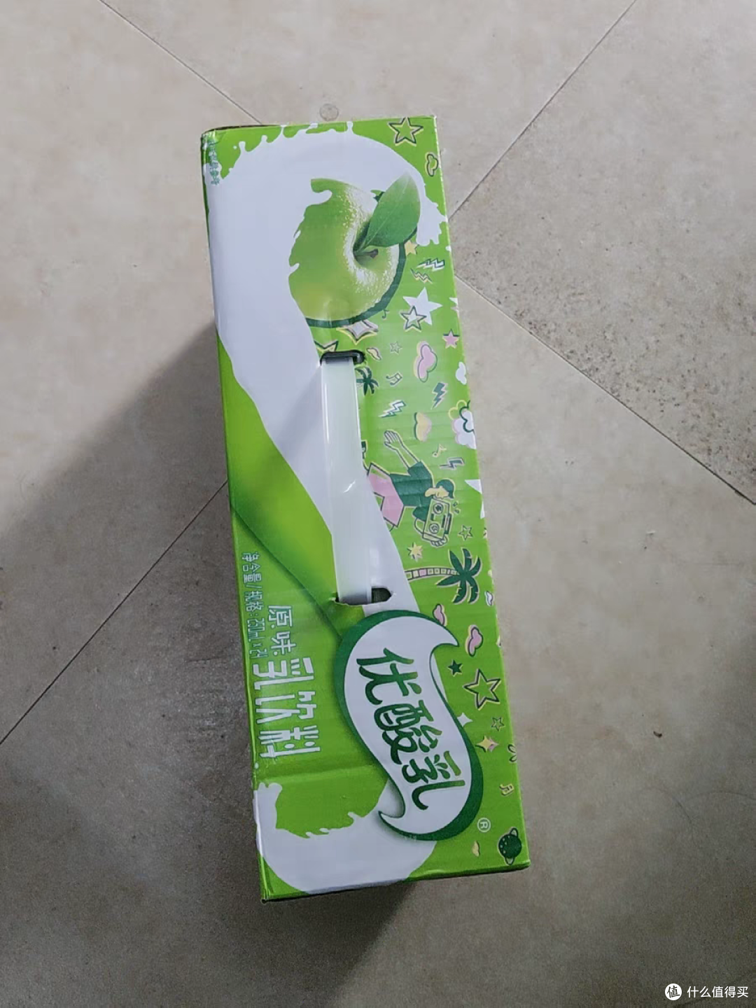 伊利优酸乳原味含乳牛奶饮料——我的营养早餐搭档