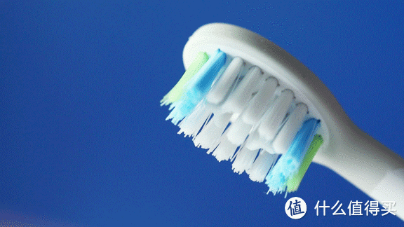 什么是智能电动牙刷？相比普通电动牙刷好在哪？2023年十款电动牙刷测评分享帮你解决选购难题！