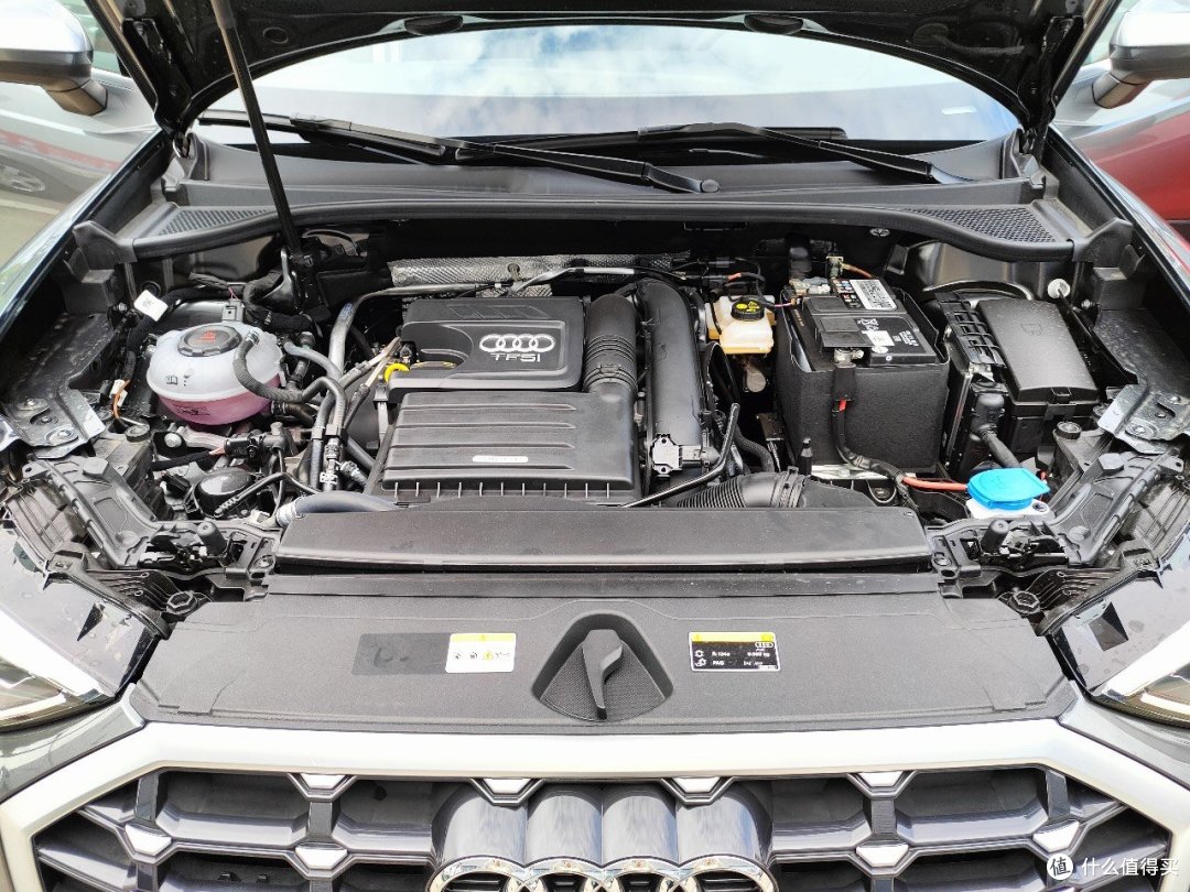 奥迪 Q3 家用车足矣🚗ヾ(・ω・`。)