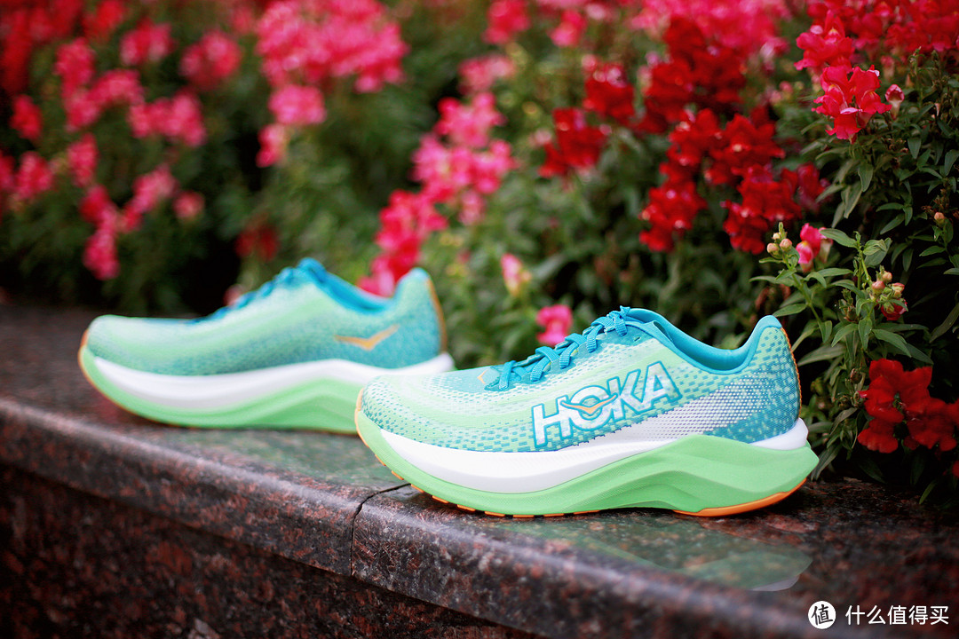 第一次穿Hoka One One，试试马赫X