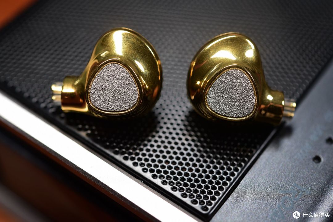 推好了可当退烧塞的平板耳机!TINHIFI P2黄金版试听