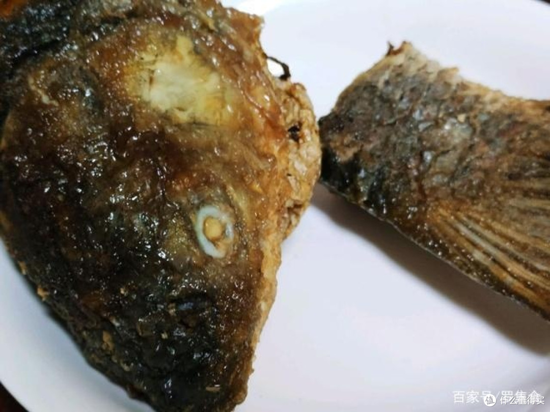 鱼头炖豆腐,舌尖上的美味