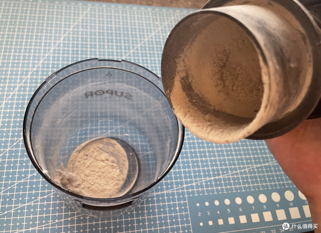 来个电动“扫炕笤帚”，不用不知道，用了还真不赖