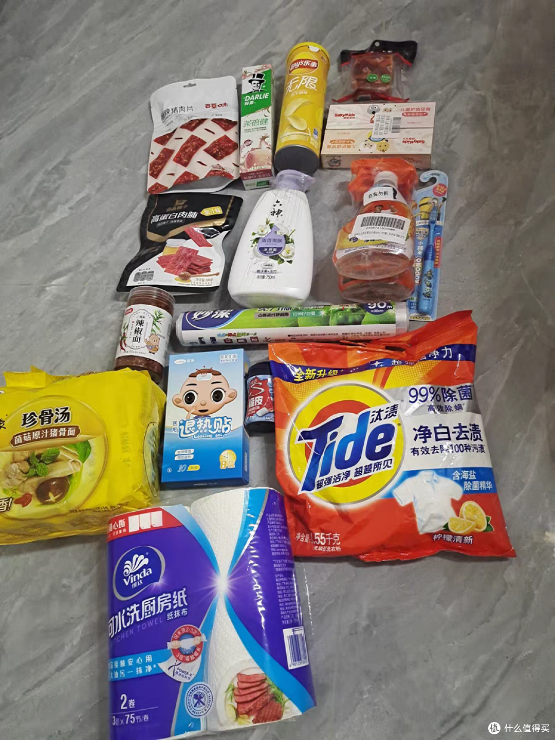 家化欢聚日,共享六神沐浴露的清香栀子芬芳