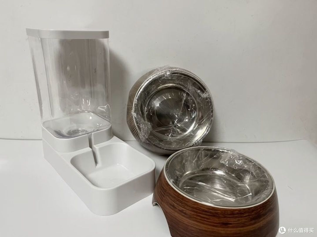 中秋回家，给家里狗狗准备的一些狗粮、狗零食、玩具等狗狗用品