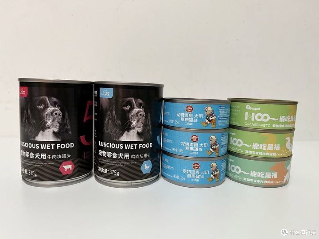 中秋回家，给家里狗狗准备的一些狗粮、狗零食、玩具等狗狗用品