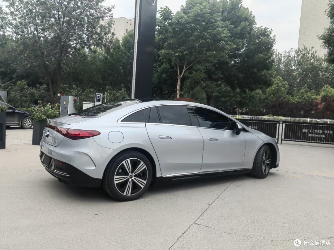 买汽车:如何精明地选择颜色