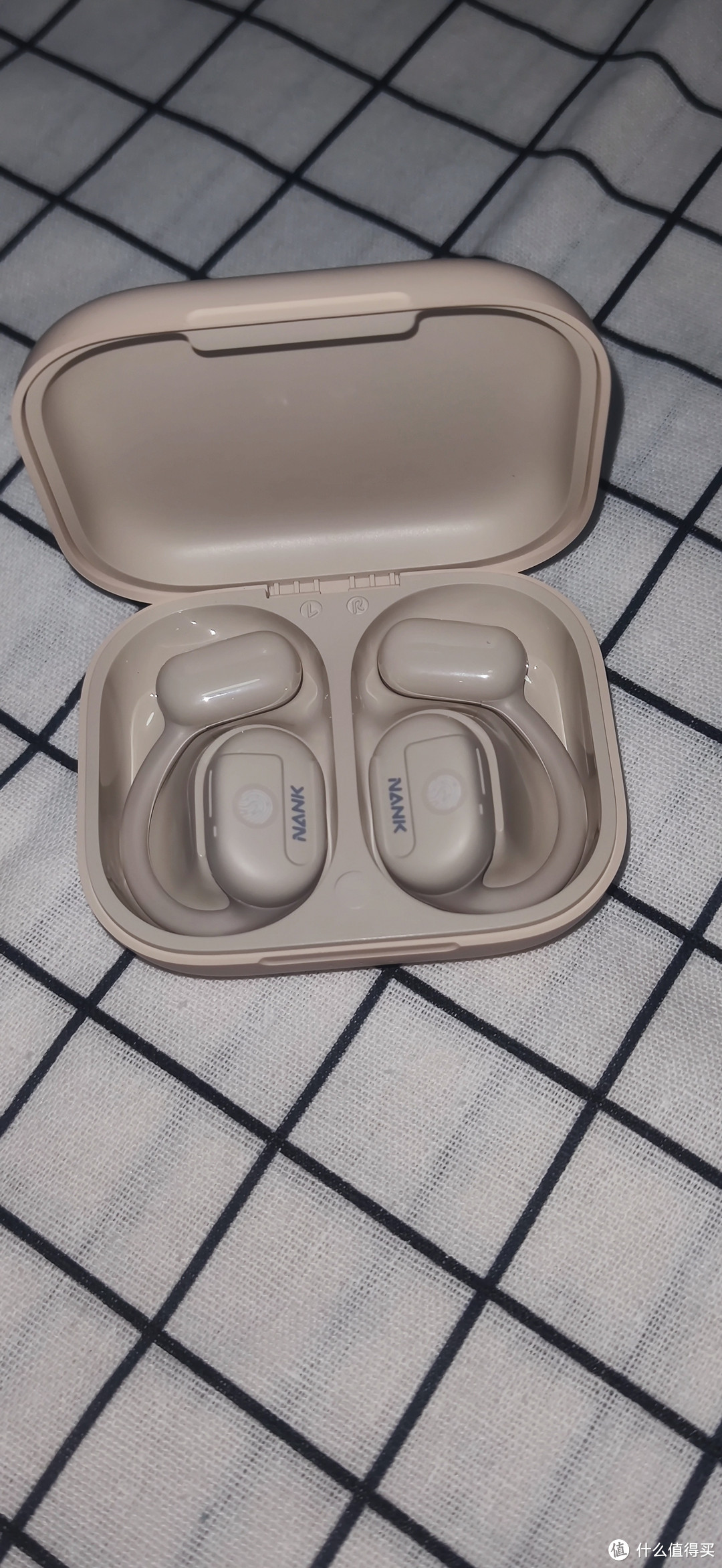 南卡 OE CC 传导开放式耳机：高性价比，让你享受高品质音乐的同时还能保护听力！