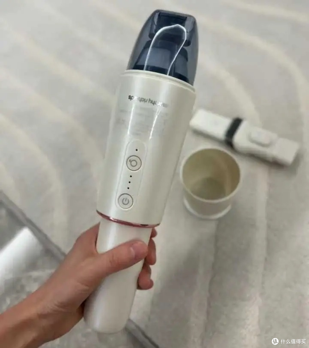 有哪些超轻、迷你、吸力强的吸尘器推荐?适合中秋送礼?
