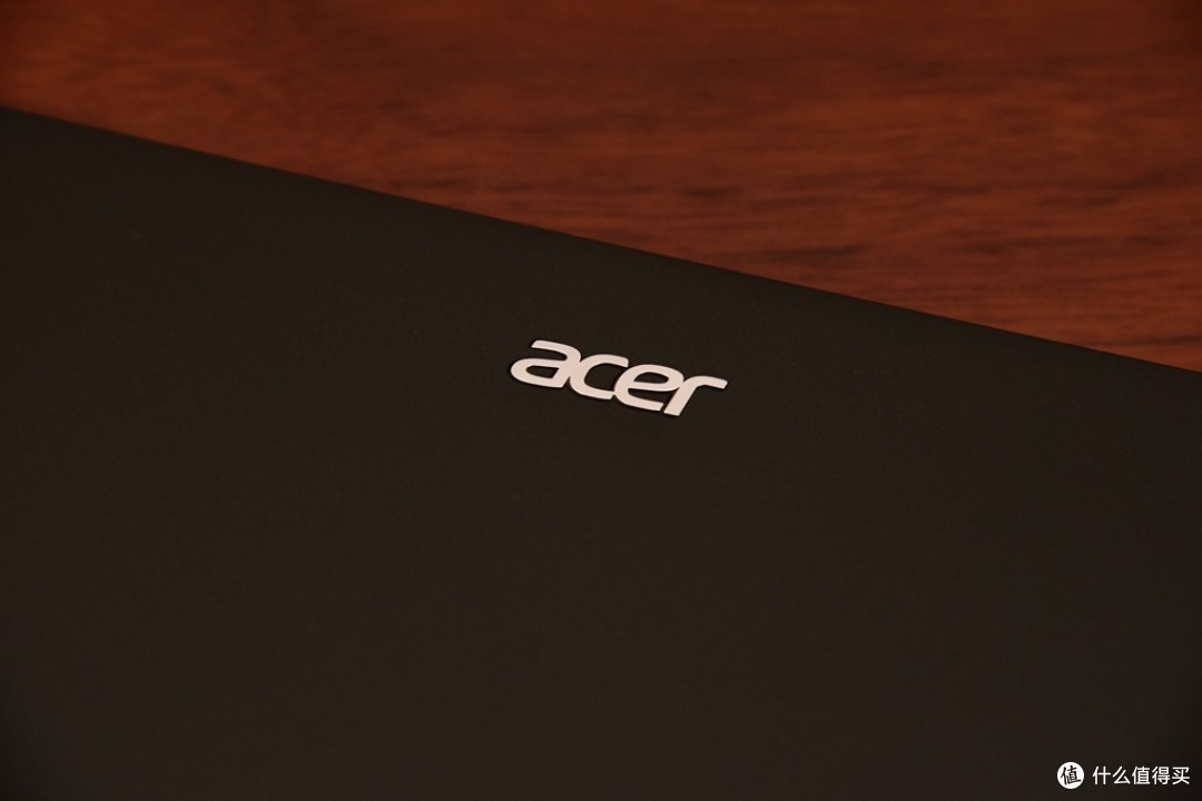 十年两相忘，升级玩AI！Acer Swift Edge 16带给你不一样的感觉！