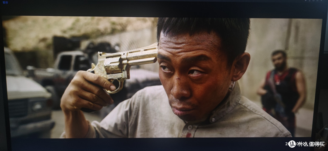 国庆宅家,看看评分很高的《万里归途》