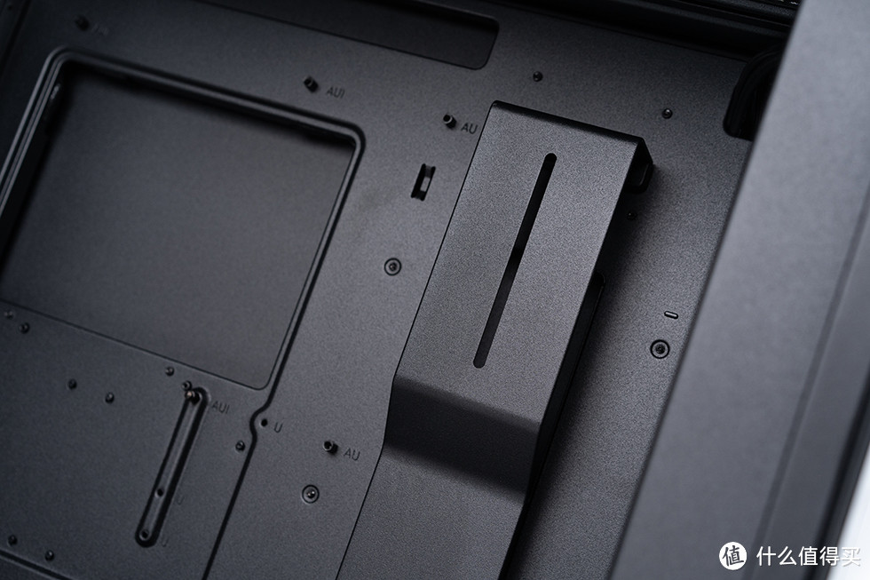 简约酷炫的海景房主机了解一下,恩杰H7 EIite RGB+ROG B760-F+TUF 4070 装机展示