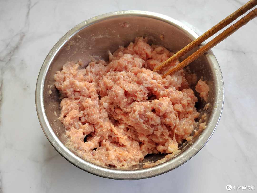 生吃润肺,熟吃补血!正大量上市,才2元一斤,包饺子吃营养解馋