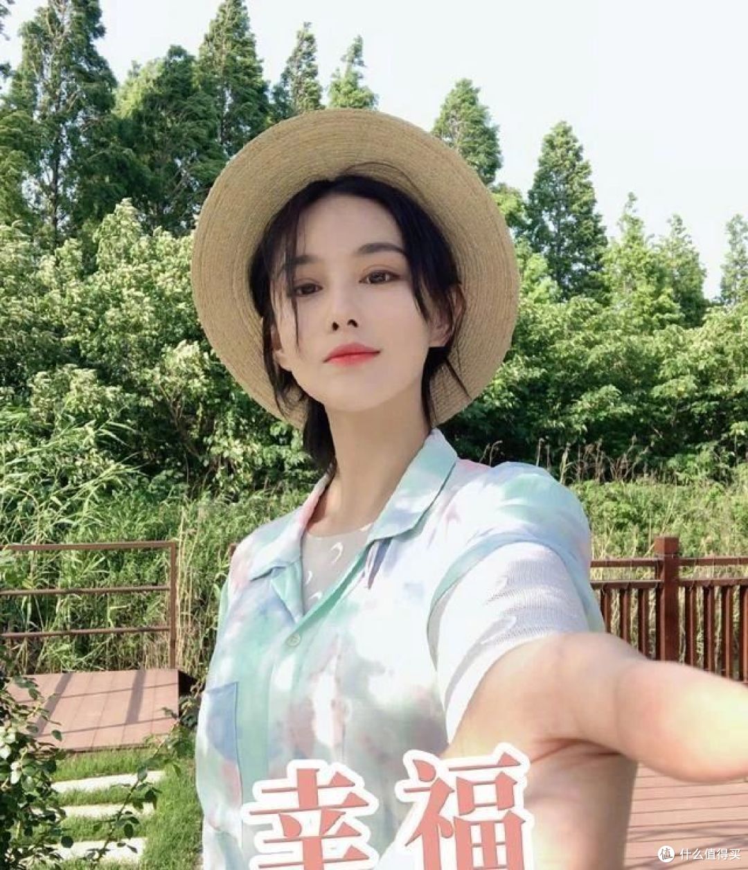 再看张馨予的“花果疏菜”院子,依旧令人羡慕,拍给大家看看