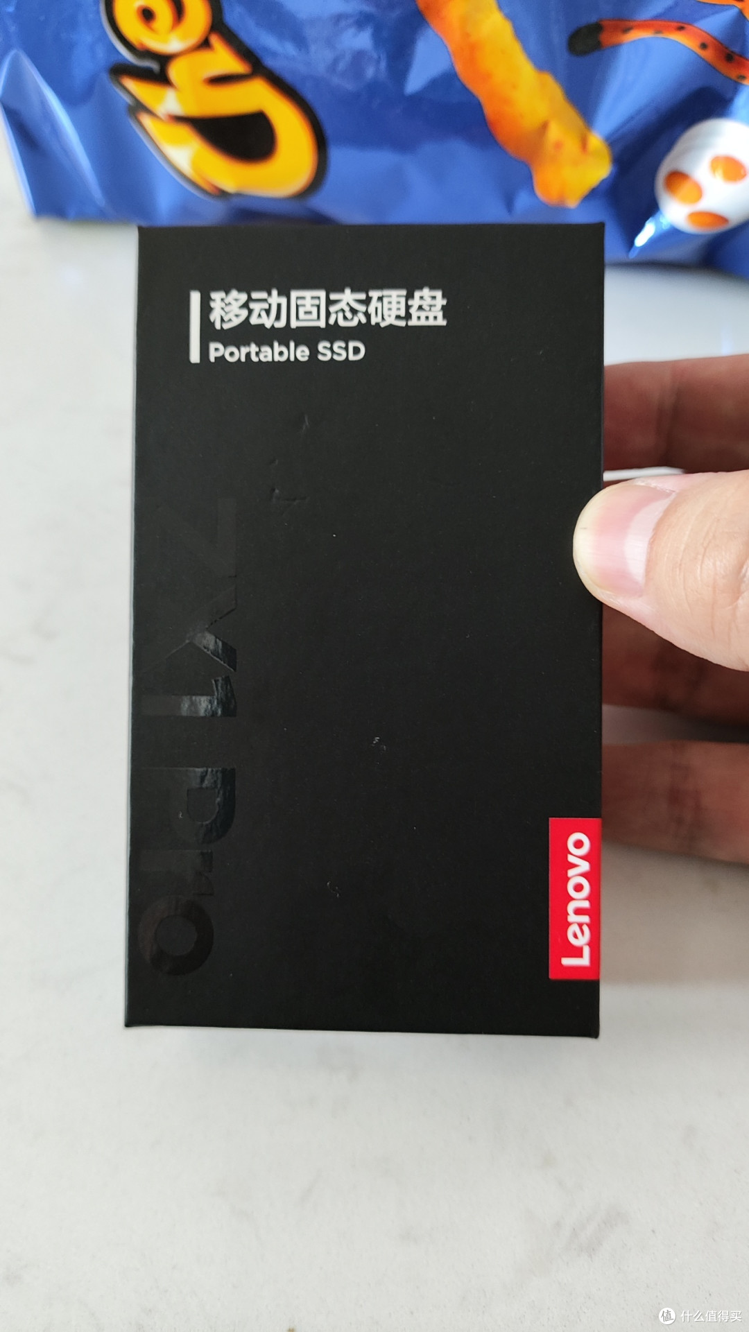 小巧轻便,联想 128GB 固态移动硬盘轻松携带!