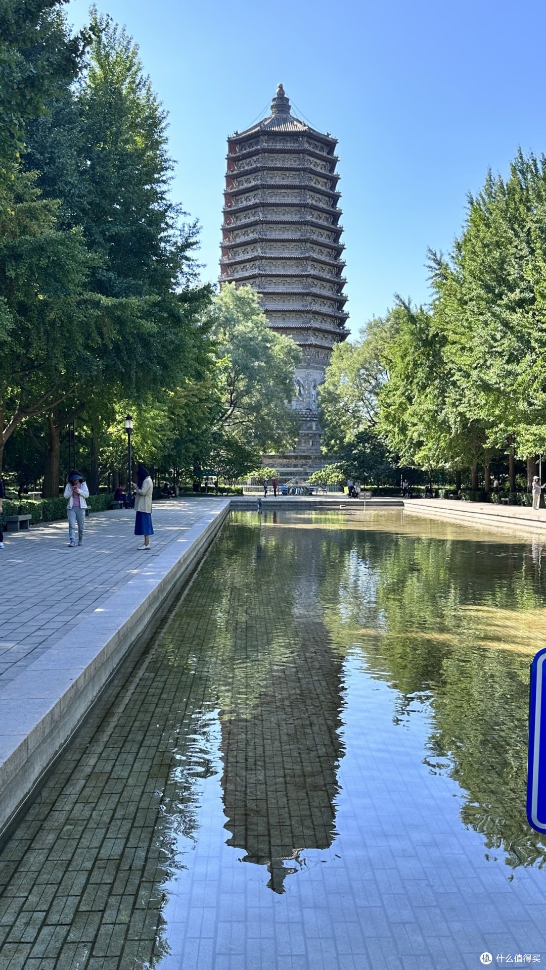 从“玲珑塔”到“探清水河”,现实中的塔和河。