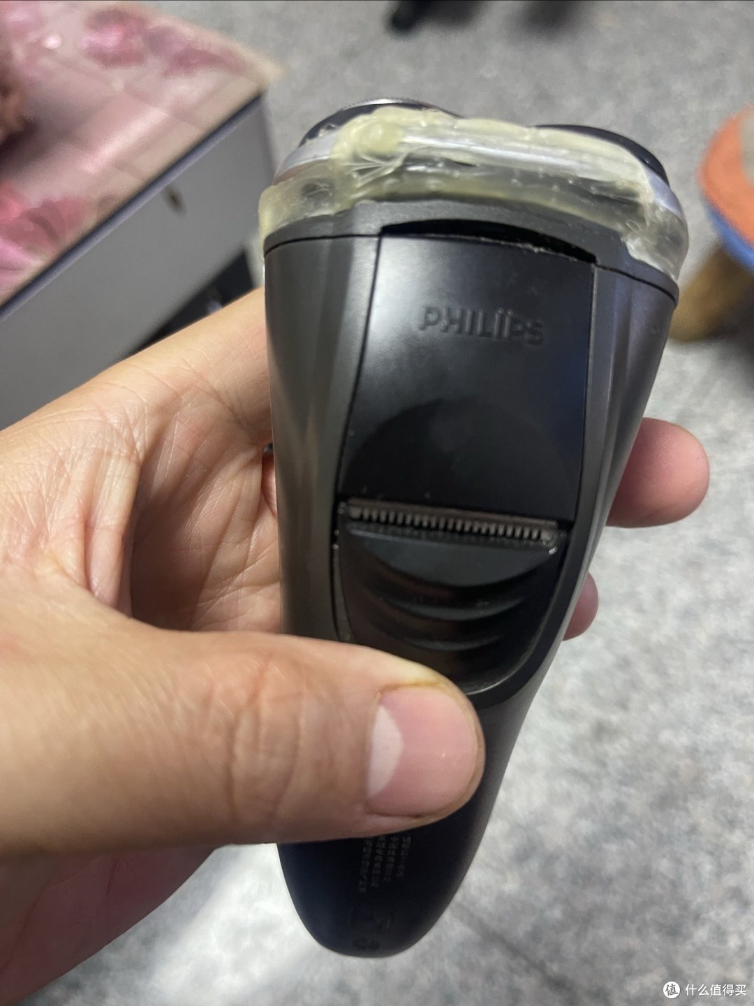 这个小剃须刀真的是家家必备呀
