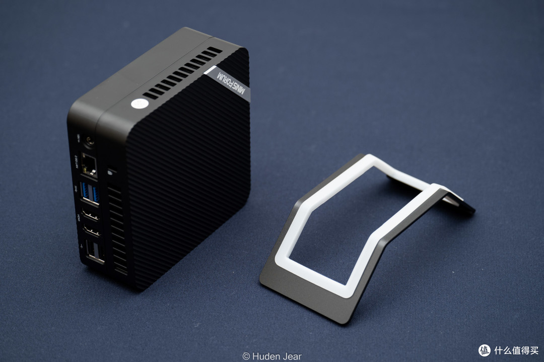 千元级天神下凡!铭凡MinisForum UM480XT开箱测试