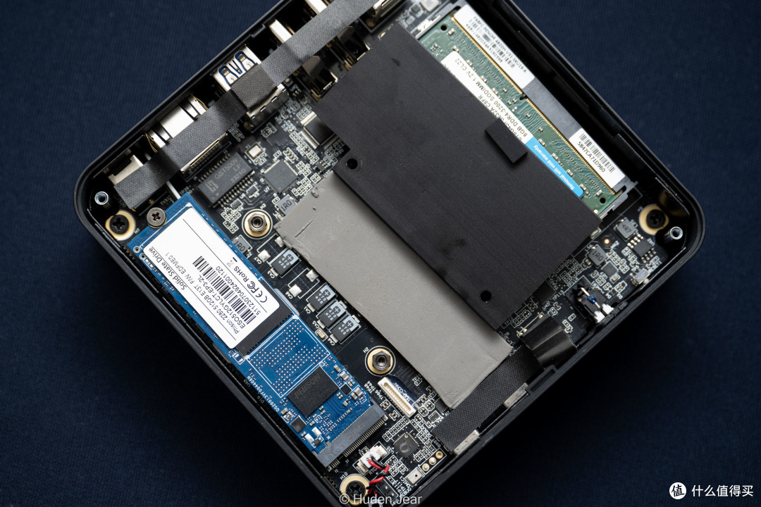 千元级天神下凡!铭凡MinisForum UM480XT开箱测试