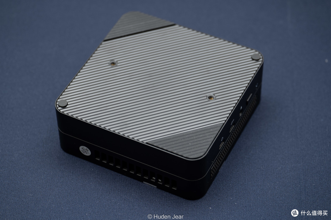 千元级天神下凡!铭凡MinisForum UM480XT开箱测试